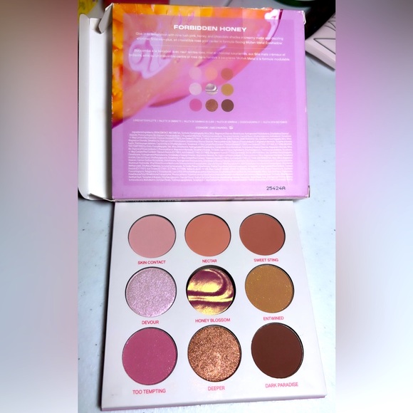 SET OF THREE MORPHE FIRST RELEASE CHROME PALETTES - Picture 1 of 3